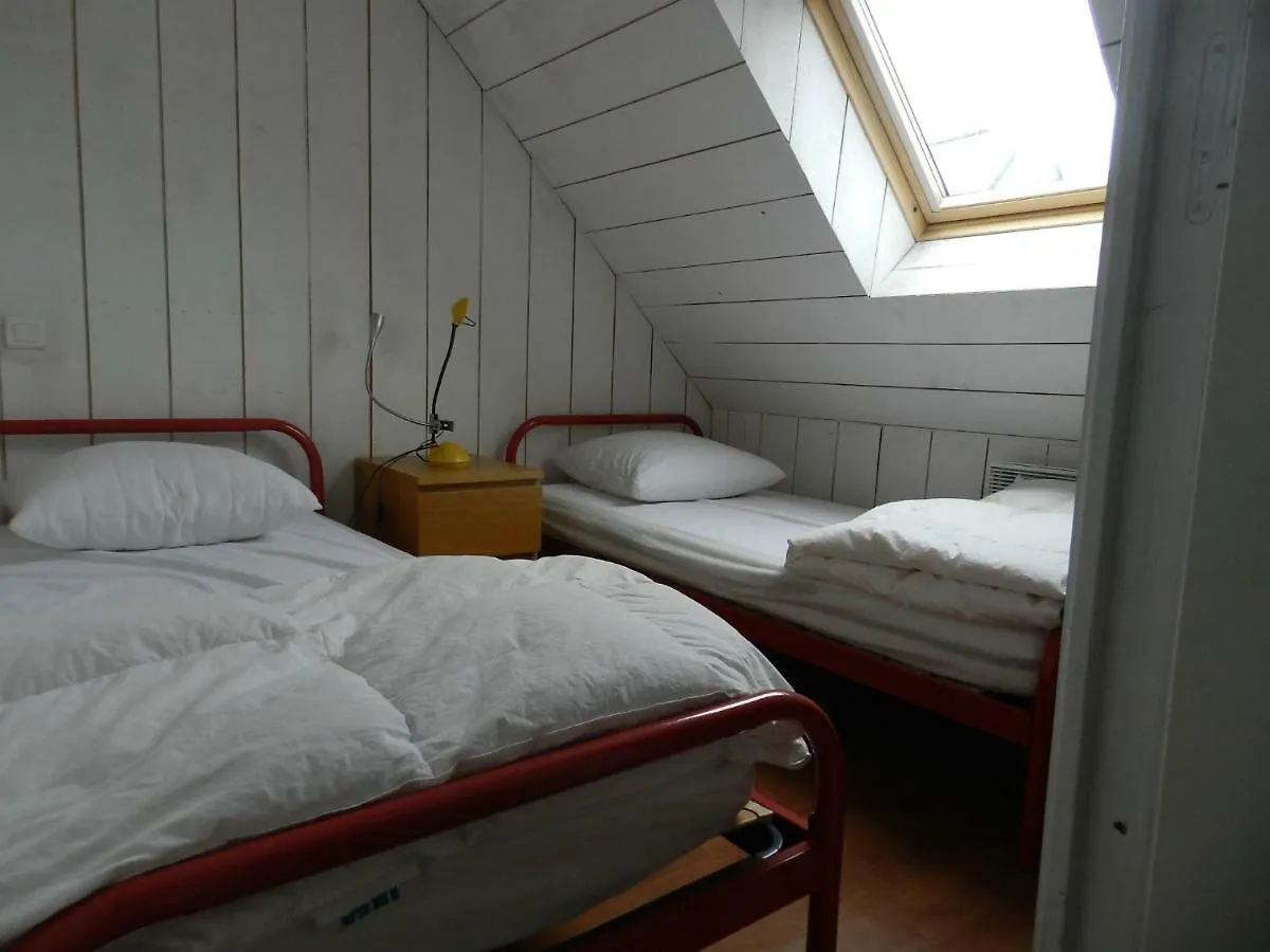 Maison Bleue Hoedic Holiday home